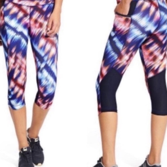 Athleta Chaturanga Cropped Capri Leggings, Multicolor, Size XL - Picture 15 of 15